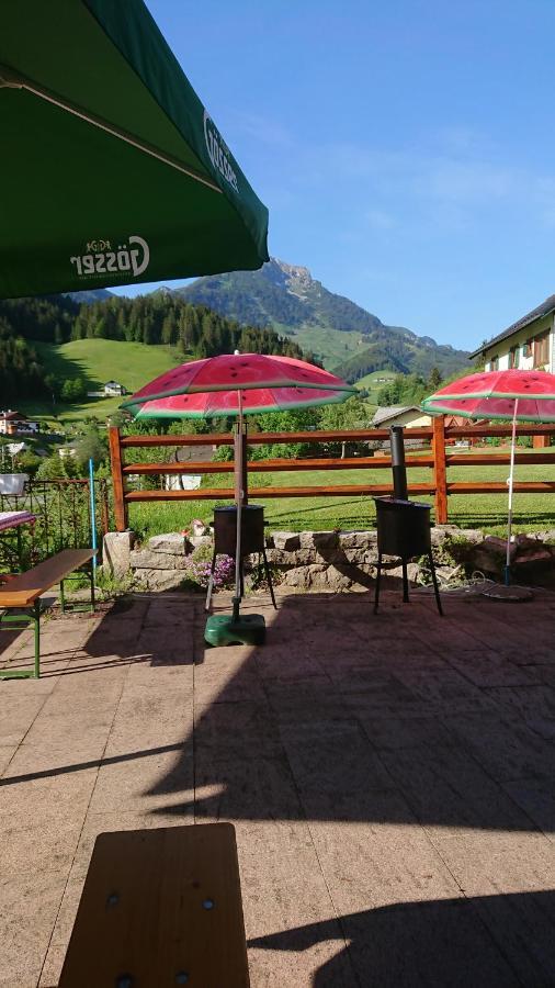 Gasthof Schonblick Hotel Russbach am Pass Gschütt Kültér fotó
